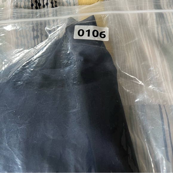 Athleta Endless High Rise Pants Plus Size 16 Navy Blue Travel Modern Comfortable - Picture 10 of 12